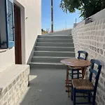 Glaros 3*