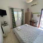 Glaros Aparthotel