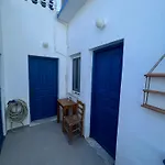 Aparthotel Glaros 3*