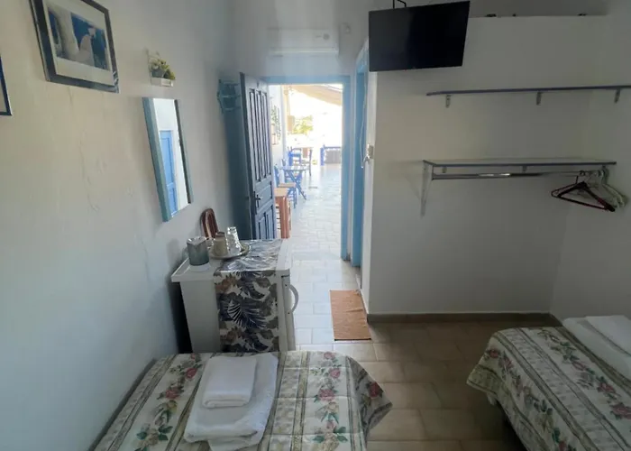 Glaros 3* ليبسوي