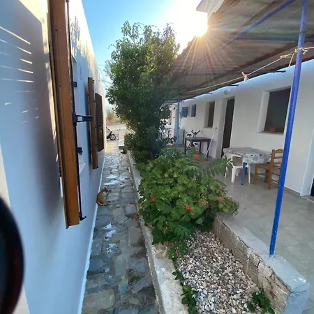Glaros Apartmanhotel