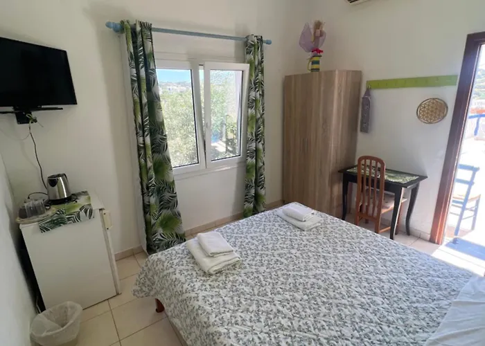 Glaros 아파트호텔