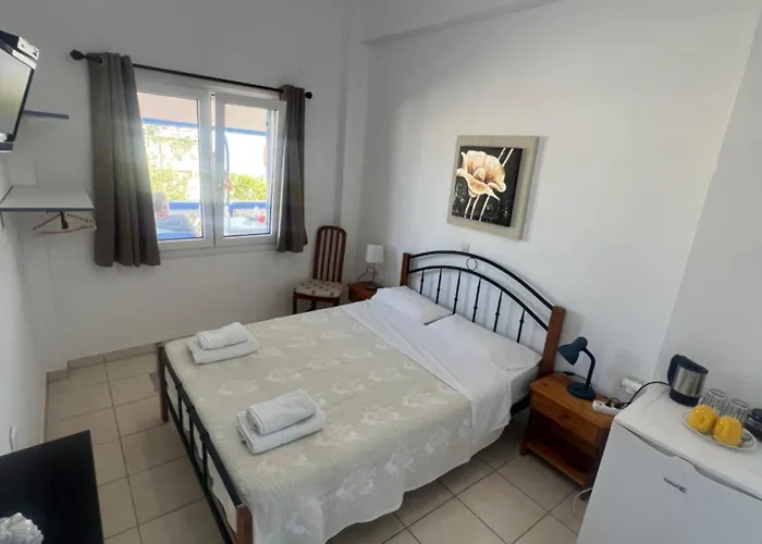 Glaros 아파트호텔 Lipsi